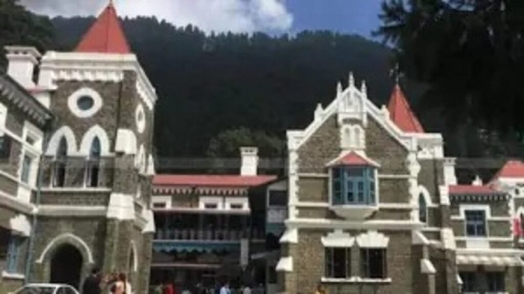 उत्तराखंड: नैनीताल हाईकोर्ट में हुए बंपर तबादले, सूची जारी हुई..