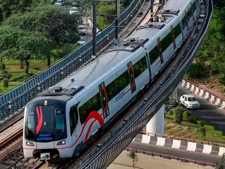 Dehradun Metro Train Project: केंद्र सरकार ने खड़े किए हाथ, धामी सरकार को दी ये नसीहत..
