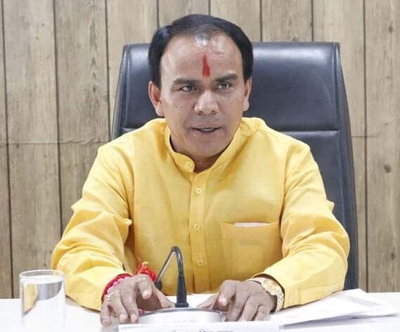 Education Department: शिकायतें हों तो डायल करें टोल फ्री नम्बर 18001804132