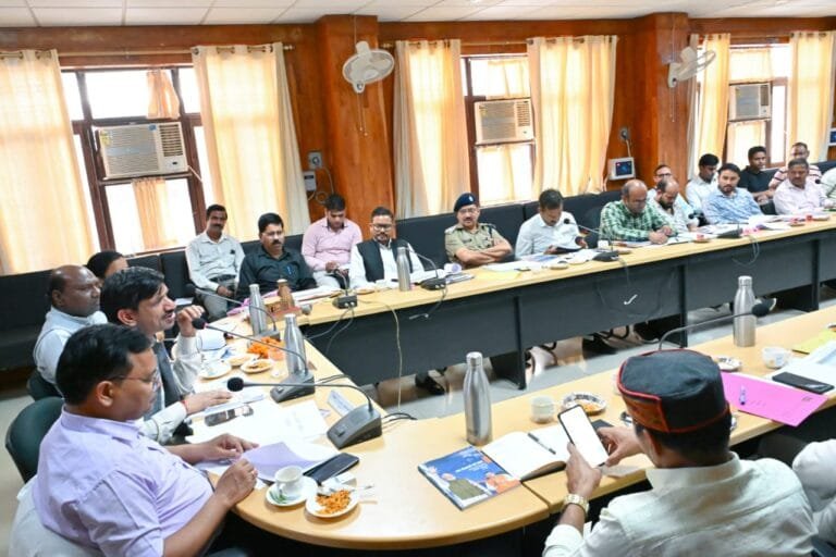 अनुसूचित जाति के लोगों को उनके लिए संचालित जन कल्याणकारी योजनाओं का लाभ मिलेः मुकेश कुमार अनुसूचित जाति के लोगों को उनके लिए संचालित जन कल्याणकारी योजनाओं का लाभ मिलेः मुकेश कुमार