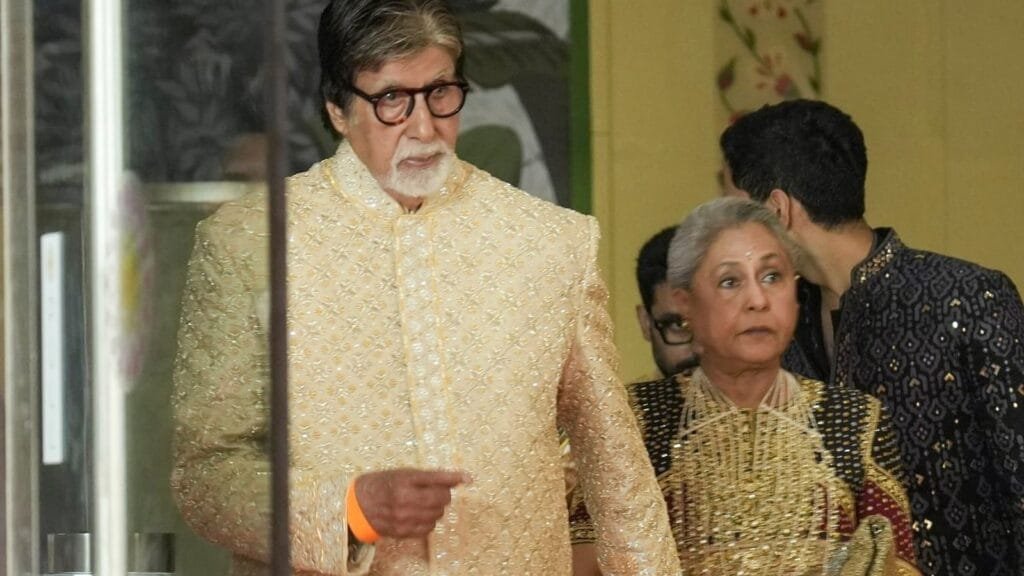 जब अमिताभ बच्चन ने जया बच्चन के लिए उनके पहले नाम भादुड़ी का इस्तेमाल किया: ‘वह अधिक प्रसिद्ध हैं…’ | बॉलीवुड
