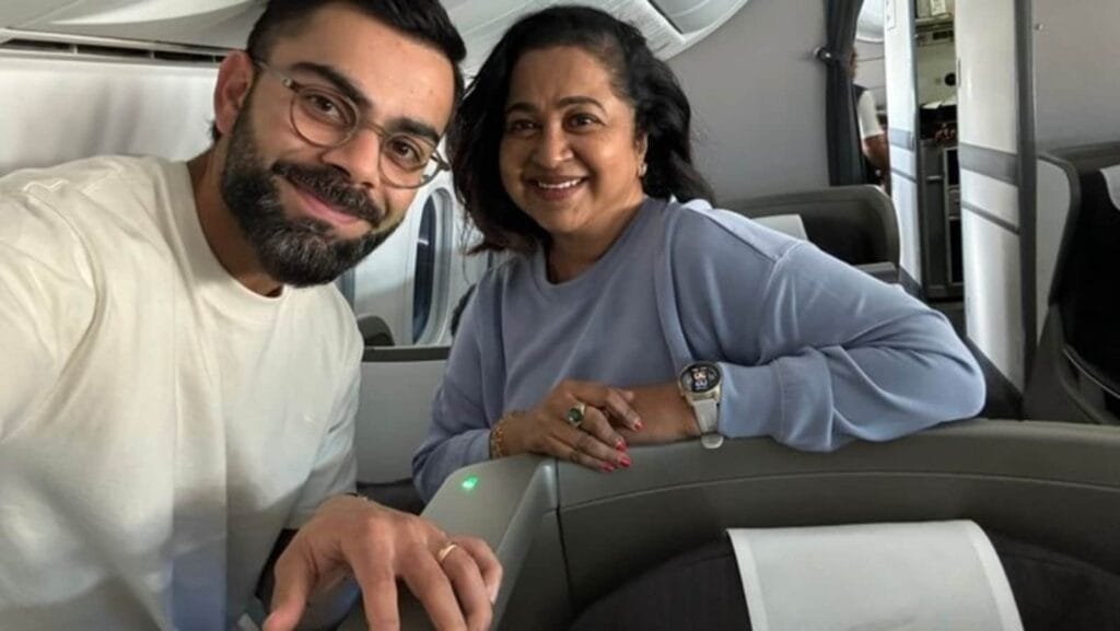 लंदन से चेन्नई जाते समय फ्लाइट में राधिका सरथकुमार की मुलाकात विराट कोहली से हुई; सेल्फी के लिए उन्होंने विराट को धन्यवाद दिया