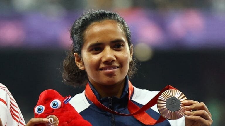 पेरिस पैरालिंपिक 2024: प्रीति पाल ने 200 मीटर टी35 स्पर्धा में पोडियम फिनिश के बाद दूसरा कांस्य जीता