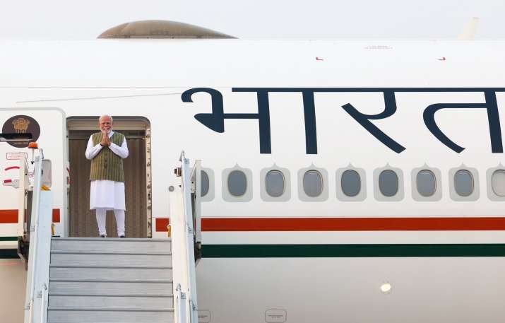 ब्रिक्स शिखर सम्मेलन 2024 लाइव अपडेट: पीएम मोदी कज़ान हवाई अड्डे पर उतरे, पुतिन के साथ द्विपक्षीय वार्ता ब्रिक्स शिखर सम्मेलन 2024 लाइव अपडेट: पीएम मोदी कज़ान हवाई अड्डे पर उतरे, पुतिन के साथ द्विपक्षीय वार्ता