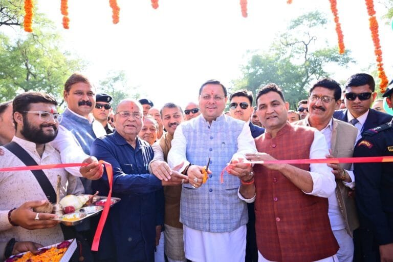 सीएम पुष्कर सिंह धामी ने हल्द्वानी में सिटी फॉरेस्ट का किया लोकार्पण सीएम पुष्कर सिंह धामी ने हल्द्वानी में सिटी फॉरेस्ट का किया लोकार्पण