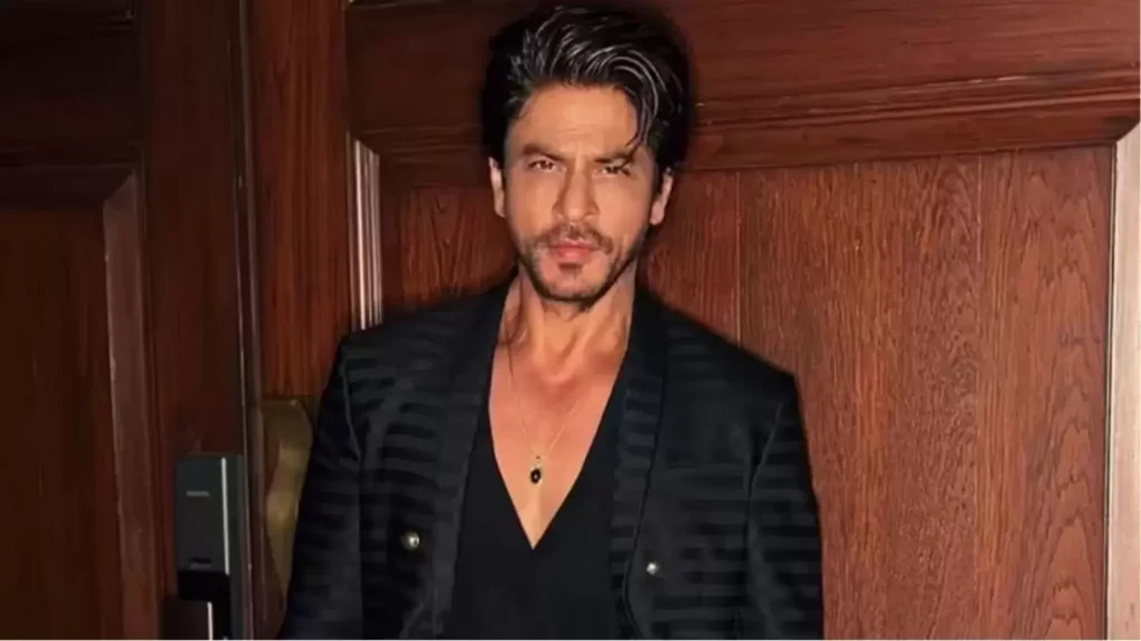 मेगन फॉक्स, जेसन स्टैथम और अन्य सितारों वाले नए विज्ञापन में शाहरुख खान ने चौंका दिया। देखो | बॉलीवुड