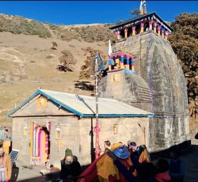 द्वितीय केदार मद्महेश्वर के कपाट शीतकाल के लिए बंद हुए द्वितीय केदार मद्महेश्वर के कपाट शीतकाल के लिए बंद हुए