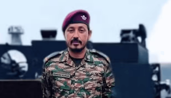 किश्तवाड़ में आतंकियों के साथ मुठभेड़ में जेसीओ शहीद, तीन जवान घायल किश्तवाड़ में आतंकियों के साथ मुठभेड़ में जेसीओ शहीद, तीन जवान घायल
