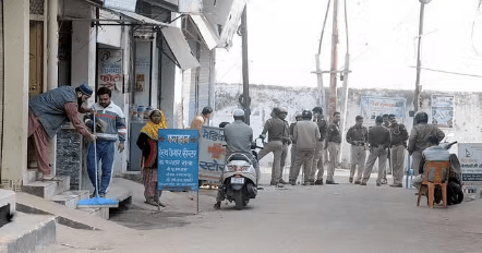 सुप्रीम कोर्ट पहुंची संभल की जामा मस्जिद प्रबंधन समिति, कल सीजेआई की पीठ करेगी सुनवाई सुप्रीम कोर्ट पहुंची संभल की जामा मस्जिद प्रबंधन समिति, कल सीजेआई की पीठ करेगी सुनवाई