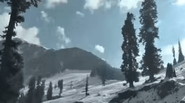 उत्तर भारत में कड़ाके की ठंड, हिमाचल में बर्फबारी तो दिल्ली-हरियाणा में बारिश का अलर्ट उत्तर भारत में कड़ाके की ठंड, हिमाचल में बर्फबारी तो दिल्ली-हरियाणा में बारिश का अलर्ट
