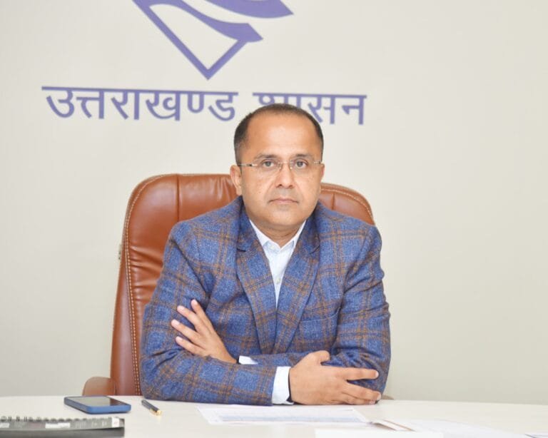 सचिव शैलेश बगौली ने जल जीवन मिशन की समीक्षा की सचिव शैलेश बगौली ने जल जीवन मिशन की समीक्षा की