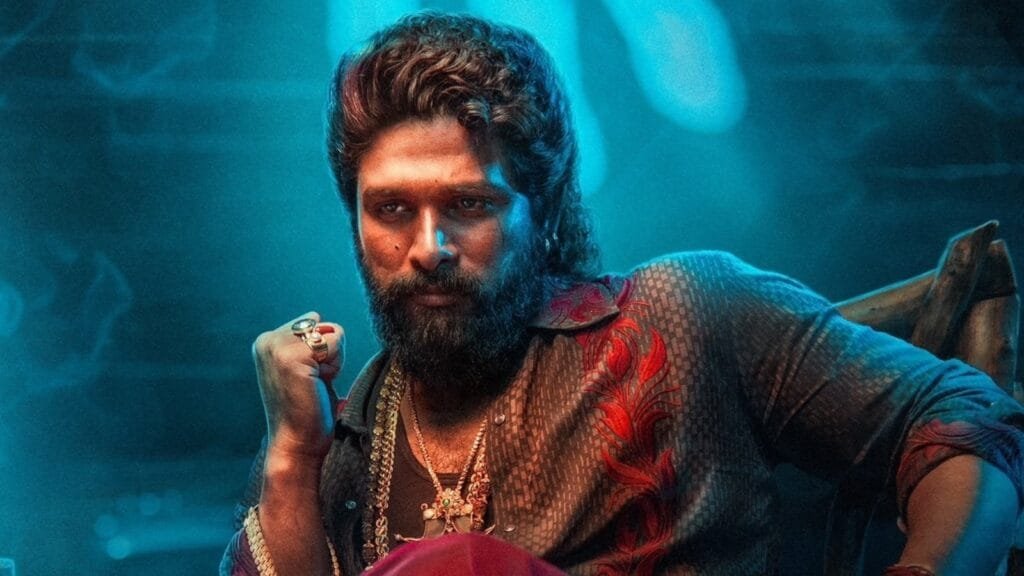 अल्लू अर्जुन के प्रशंसक ने टिकट की ऊंची कीमतों को लेकर मंच पर पुष्पा 2 द रूल के निर्माता पर चिल्लाया। घड़ी