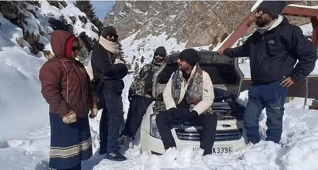 बर्फबारी के कारण पांच दिन गमशाली में फंसे रहे ऋषिकेश के पांच पर्यटक बर्फबारी के कारण पांच दिन गमशाली में फंसे रहे ऋषिकेश के पांच पर्यटक