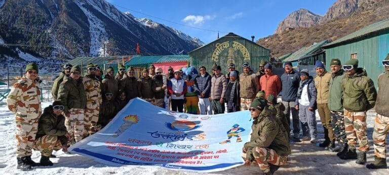 राष्ट्रीय खेल की मशाल रैली भारत की सीमाओं तक पहुँची राष्ट्रीय खेल की मशाल रैली भारत की सीमाओं तक पहुँची