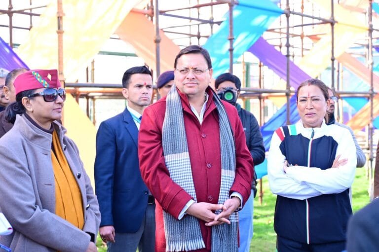 सीएम ने राष्ट्रीय खेलों के आयोजन की विभिन्न व्यवस्थाओं का जायजा लिया सीएम ने राष्ट्रीय खेलों के आयोजन की विभिन्न व्यवस्थाओं का जायजा लिया