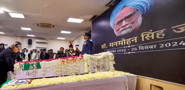 सरकार ने मनमोहन सिंह स्मारक के लिए जमीन तलाशने की प्रक्रिया शुरू की सरकार ने मनमोहन सिंह स्मारक के लिए जमीन तलाशने की प्रक्रिया शुरू की