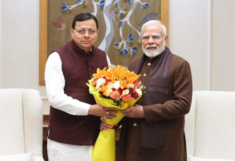 सीएम धामी ने पीएम मोदी को राष्ट्रीय खेलों के लिए किया आमंत्रित सीएम धामी ने पीएम मोदी को राष्ट्रीय खेलों के लिए किया आमंत्रित