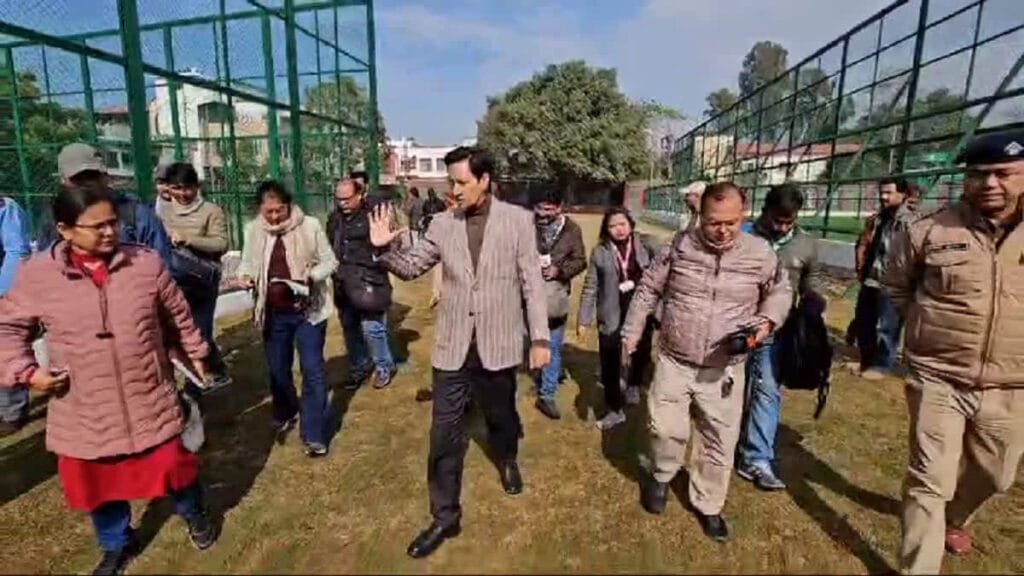 हल्द्वानी में तेज हुई राष्ट्रीय खेलों की तैयारी, एक्शन में कुमाऊं कमिश्नर दीपक रावत हल्द्वानी में तेज हुई राष्ट्रीय खेलों की तैयारी, एक्शन में कुमाऊं कमिश्नर दीपक रावत
