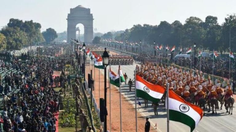 गणतंत्र दिवस 2025: कार्तव्य पथ पर परेड का नेतृत्व करने वाले अपने दल के साथ इंडोनेशिया इतिहास रचेगा गणतंत्र दिवस 2025: कार्तव्य पथ पर परेड का नेतृत्व करने वाले अपने दल के साथ इंडोनेशिया इतिहास रचेगा