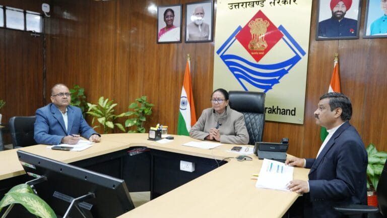 सभी डीएम को प्रवासियों के भूमि सम्बन्धित मुद्दों का तत्परता से निस्तारण के निर्देश सभी डीएम को प्रवासियों के भूमि सम्बन्धित मुद्दों का तत्परता से निस्तारण के निर्देश