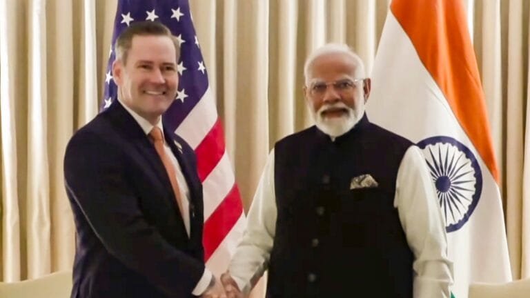 पीएम मोदी ने अमेरिकी राष्ट्रीय सुरक्षा सलाहकार माइकल वाल्ट्ज के साथ द्विपक्षीय चर्चा की है पीएम मोदी ने अमेरिकी राष्ट्रीय सुरक्षा सलाहकार माइकल वाल्ट्ज के साथ द्विपक्षीय चर्चा की है