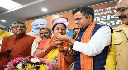 दिल्ली की मुख्यमंत्री होंगी रेखा गुप्ता, विधायक दल की बैठक में लगी मुहर; कल सीएम पद की लेंगी शपथ दिल्ली की मुख्यमंत्री होंगी रेखा गुप्ता, विधायक दल की बैठक में लगी मुहर; कल सीएम पद की लेंगी शपथ