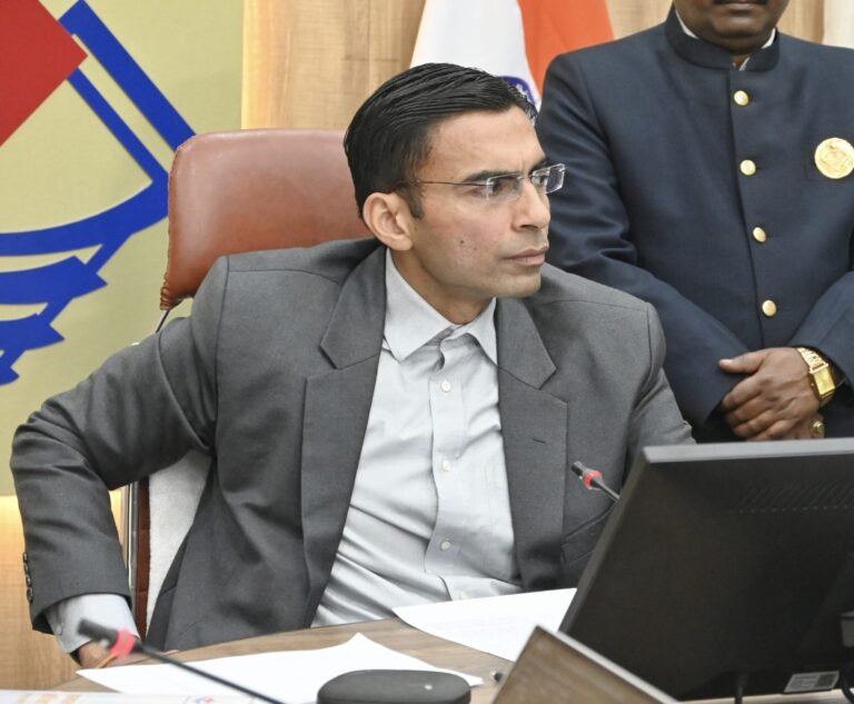 प्रथम बार दी जाएगी वन पंचायतों को वनाग्नि रोकथाम को पर्याप्त धनराशि प्रथम बार दी जाएगी वन पंचायतों को वनाग्नि रोकथाम को पर्याप्त धनराशि