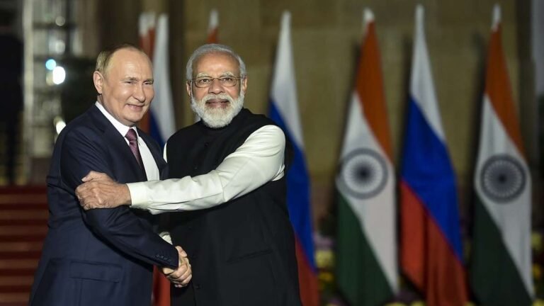 पुतिन ने भारत का दौरा करने के लिए पीएम मोदी के निमंत्रण को स्वीकार किया, तैयारी चल रही है: रूसी विदेश मंत्री पुतिन ने भारत का दौरा करने के लिए पीएम मोदी के निमंत्रण को स्वीकार किया, तैयारी चल रही है: रूसी विदेश मंत्री