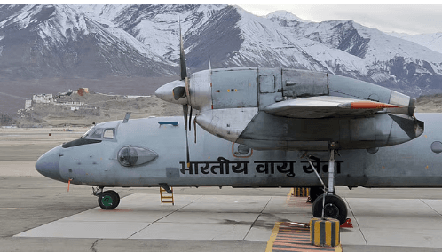 बागडोगरा में वायुसेना के परिवहन विमान की क्रैश लैंडिंग, एएन-32 के चालक दल के सदस्य सुरक्षित बागडोगरा में वायुसेना के परिवहन विमान की क्रैश लैंडिंग, एएन-32 के चालक दल के सदस्य सुरक्षित