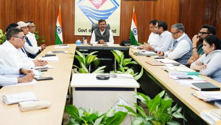 मुख्य सचिव ने विभिन्न विषयों पर शहरी विकास एवं सिंचाई विभाग के साथ बैठक की मुख्य सचिव ने विभिन्न विषयों पर शहरी विकास एवं सिंचाई विभाग के साथ बैठक की