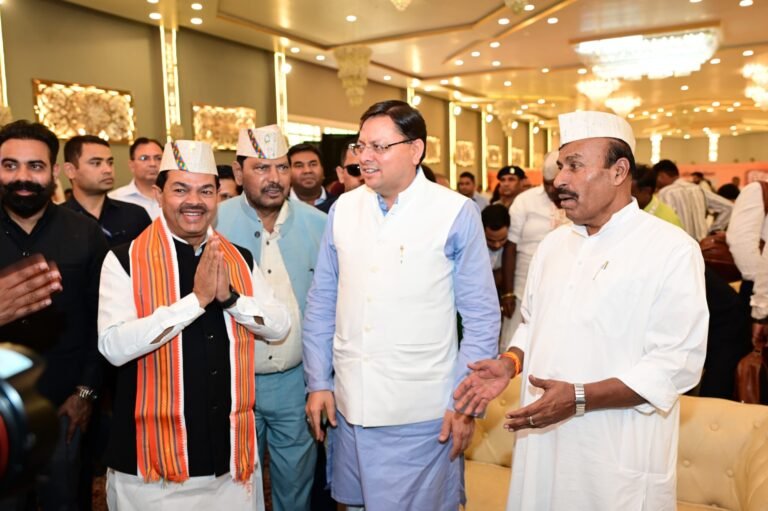 प्रधानमंत्री की नीतियों से तीस करोड़ लोग गरीबी रेखा से बाहर निकलेः मुख्यमंत्री प्रधानमंत्री की नीतियों से तीस करोड़ लोग गरीबी रेखा से बाहर निकलेः मुख्यमंत्री