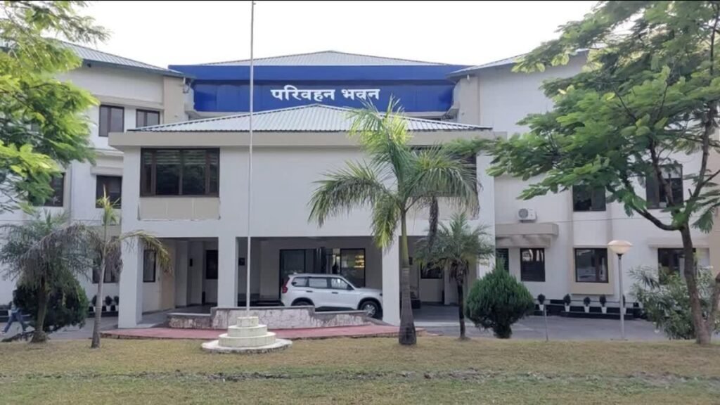 सुरक्षित यात्रा की तैयारी में जुटा परिवहन विभाग सुरक्षित यात्रा की तैयारी में जुटा परिवहन विभाग