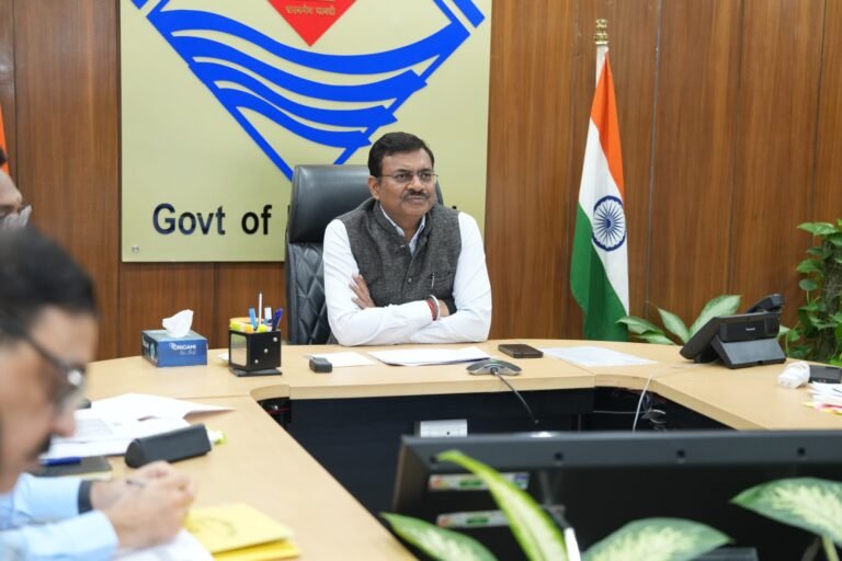मुख्य सचिव ने पीएम-एबीएचआईएम और प्रधानमंत्री विश्वकर्मा योजना की समीक्षा की मुख्य सचिव ने पीएम-एबीएचआईएम और प्रधानमंत्री विश्वकर्मा योजना की समीक्षा की