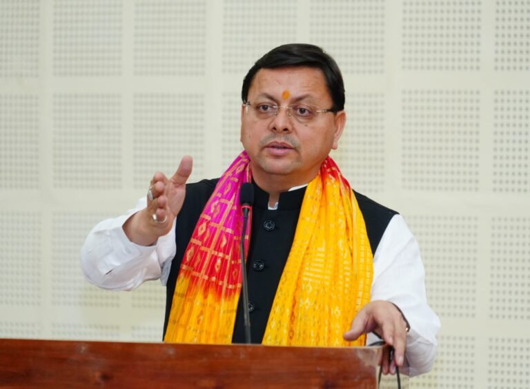 मुख्यमंत्री ने दायित्वधारियों संग संवाद कर जनसेवा में उत्कृष्टता का आह्वान किया मुख्यमंत्री ने दायित्वधारियों संग संवाद कर जनसेवा में उत्कृष्टता का आह्वान किया