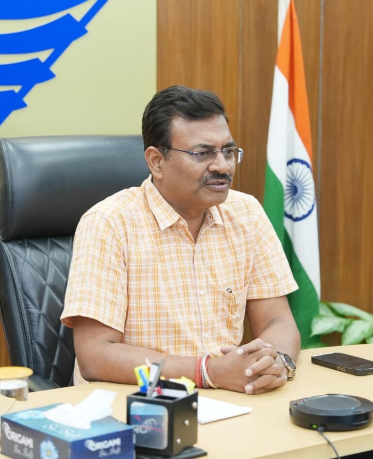 श्रद्धालुओं की सुखद यात्रा और सकुशल वापसी हमारी प्राथमिकताः मुख्य सचिव श्रद्धालुओं की सुखद यात्रा और सकुशल वापसी हमारी प्राथमिकताः मुख्य सचिव