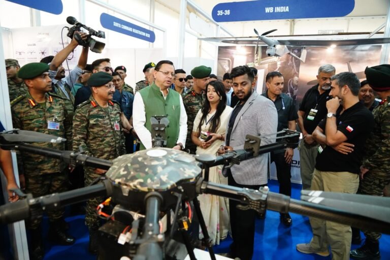 राज्य को ड्रोन एवं रक्षा विनिर्माण के क्षेत्र में अग्रणी बनाने को लेकर सरकार गंभीर: सीएम धामी राज्य को ड्रोन एवं रक्षा विनिर्माण के क्षेत्र में अग्रणी बनाने को लेकर सरकार गंभीर: सीएम धामी