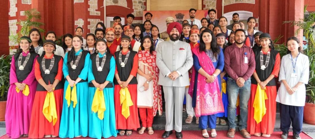विभिन्न राज्यों की सांस्कृतिक विरासत को समझने और बढ़ावा देने का अवसर है स्थापना दिवस: राज्यपाल