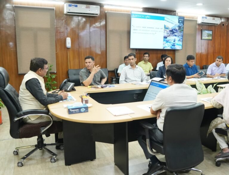 टिहरी झील रिंग रोड परियोजना का सतत् एवं समावेशी प्लान तैयार किया जाएः मुख्य सचिव टिहरी झील रिंग रोड परियोजना का सतत् एवं समावेशी प्लान तैयार किया जाएः मुख्य सचिव