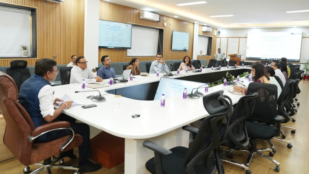 मुख्य सचिव ने जल संरक्षण को बनाए जा रहे चेक डैम प्रस्तावों में तेजी लाने के निर्देश दिए मुख्य सचिव ने जल संरक्षण को बनाए जा रहे चेक डैम प्रस्तावों में तेजी लाने के निर्देश दिए