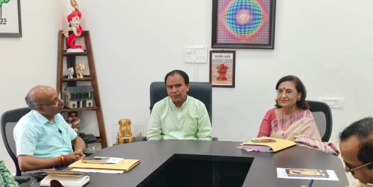 आरटीई के उल्लंघन पर होगी कार्रवाई : डॉ. धन सिंह रावत आरटीई के उल्लंघन पर होगी कार्रवाई : डॉ. धन सिंह रावत