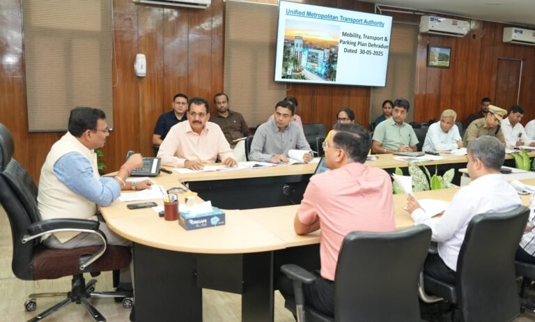 यातायात प्रबंधन योजना को धरातल पर उतारने के मुख्य सचिव ने दिए निर्देश यातायात प्रबंधन योजना को धरातल पर उतारने के मुख्य सचिव ने दिए निर्देश