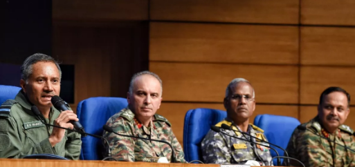 मिट्टी में मिले आतंकी ठिकाने, कई एयरबेस तबाह मिट्टी में मिले आतंकी ठिकाने, कई एयरबेस तबाह