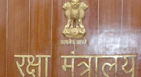 सेना की बढ़ेगी ताकत, जल्द मिलेगी 30000 करोड़ रुपये की वायु रक्षा मिसाइल प्रणाली सेना की बढ़ेगी ताकत, जल्द मिलेगी 30000 करोड़ रुपये की वायु रक्षा मिसाइल प्रणाली