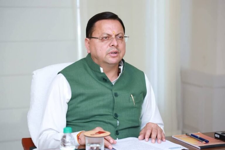 धामी कैबिनेट की बैठक में लिए गए कई महत्वपूर्ण निर्णय धामी कैबिनेट की बैठक में लिए गए कई महत्वपूर्ण निर्णय