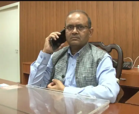 डीएम व मंडलायुक्त के वित्तीय व प्रशासनिक अधिकार की सीमा बढ़ाये जाने संबंधी जीओ जारी डीएम व मंडलायुक्त के वित्तीय व प्रशासनिक अधिकार की सीमा बढ़ाये जाने संबंधी जीओ जारी